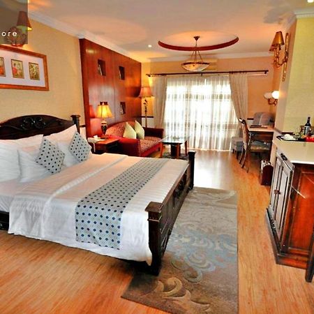 S79 Hoa Huong Duong Hotel Ho Şi Min Exterior foto
